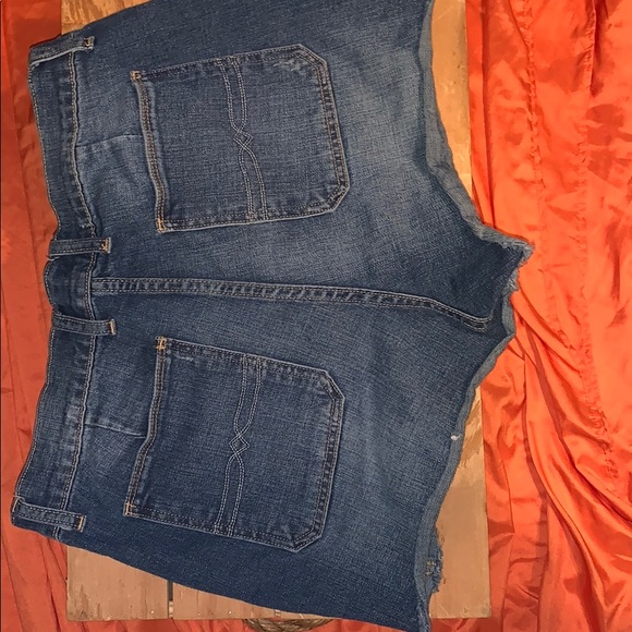 🌸OFFERS🌸Lucky brand high rise cut off - Picture 4 of 5